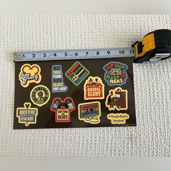 Disneyland Magic Key Exclusive Music Sticker Set - Picture 4 of 4